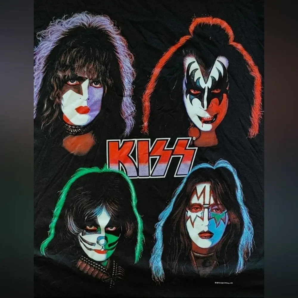 Vtg 2010 KISS Rock Band Group Photo Large Print T-Shirt Size (M) - Picture 2 of 7
